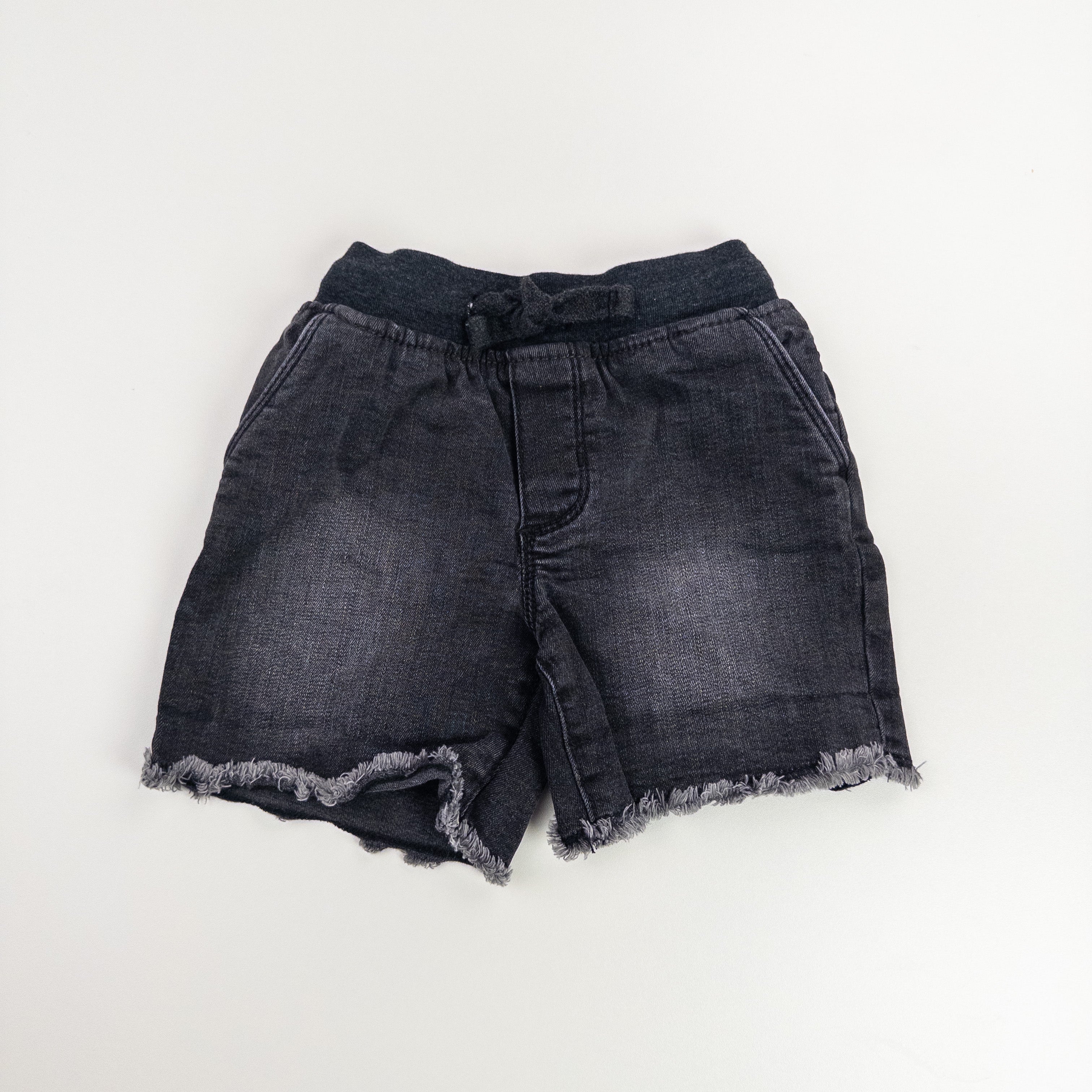 Oshkosh - Short - 2 ans