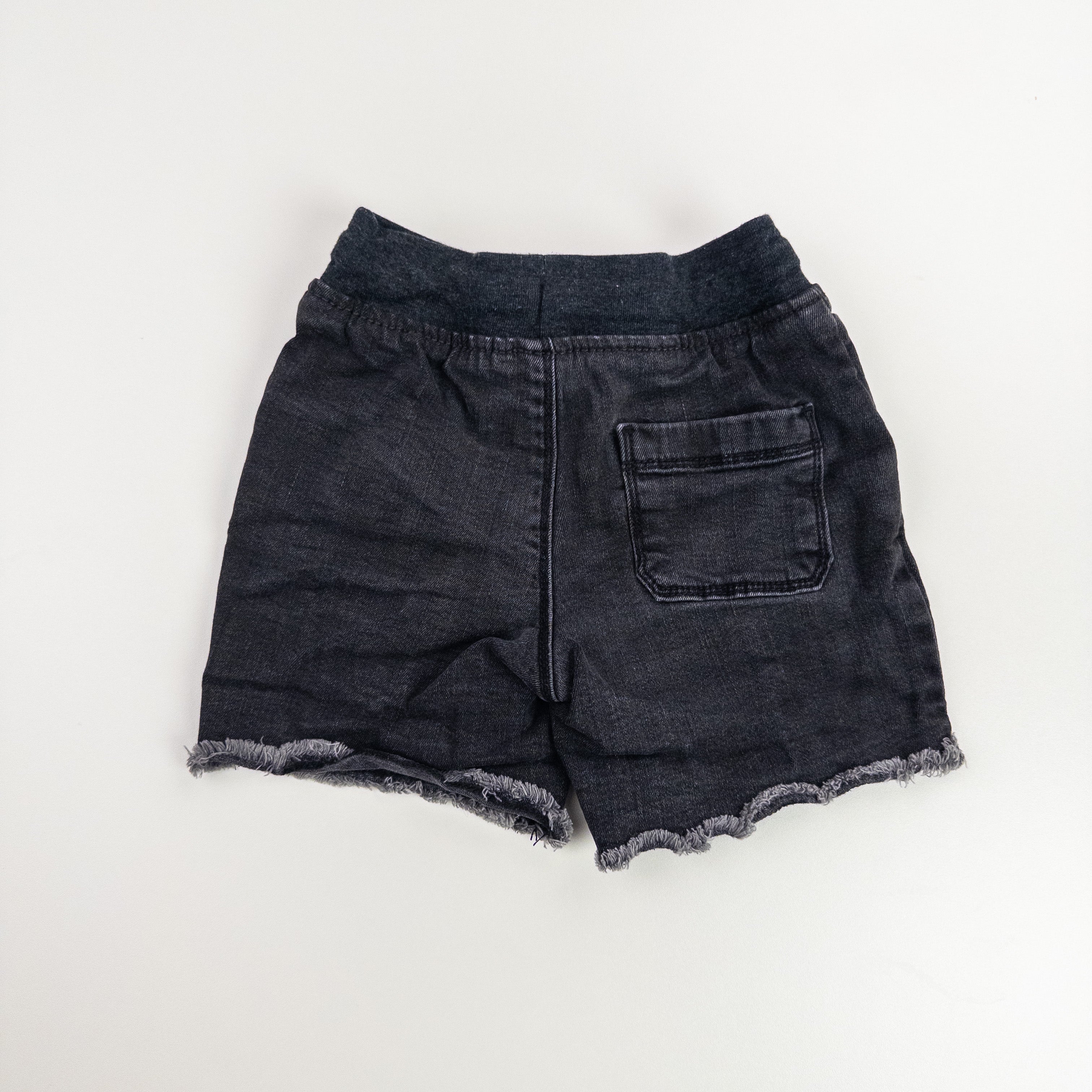 Oshkosh - Short - 2 ans