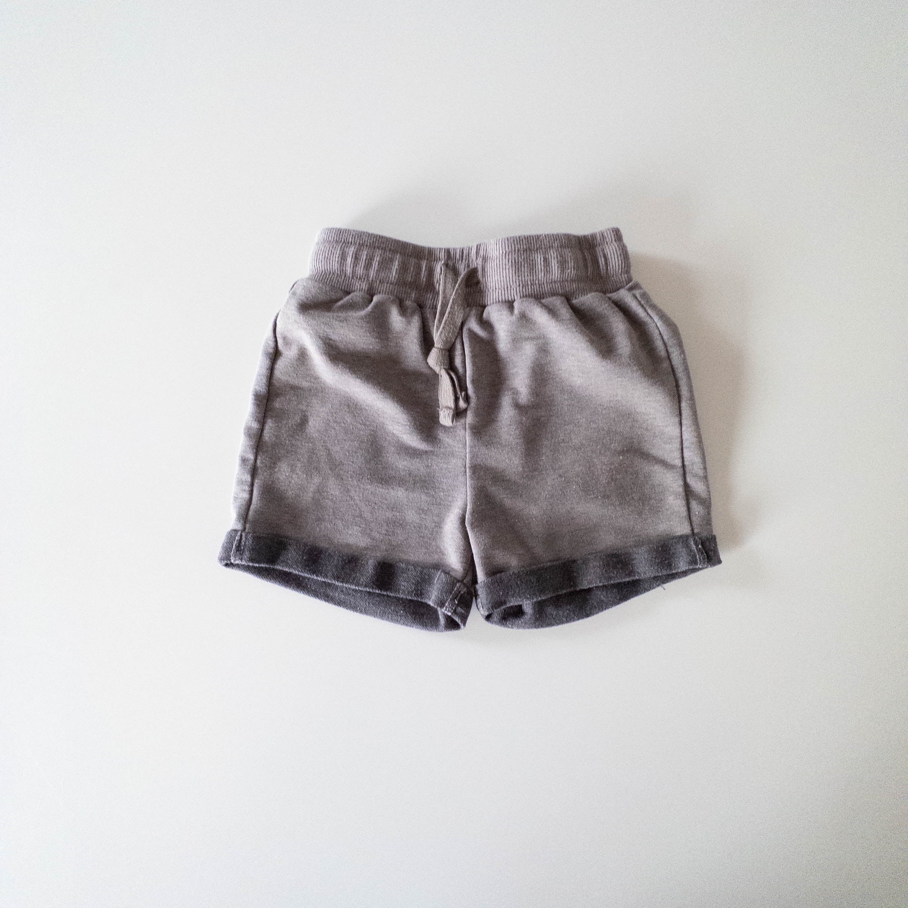 Tag - Shorts - 12 months