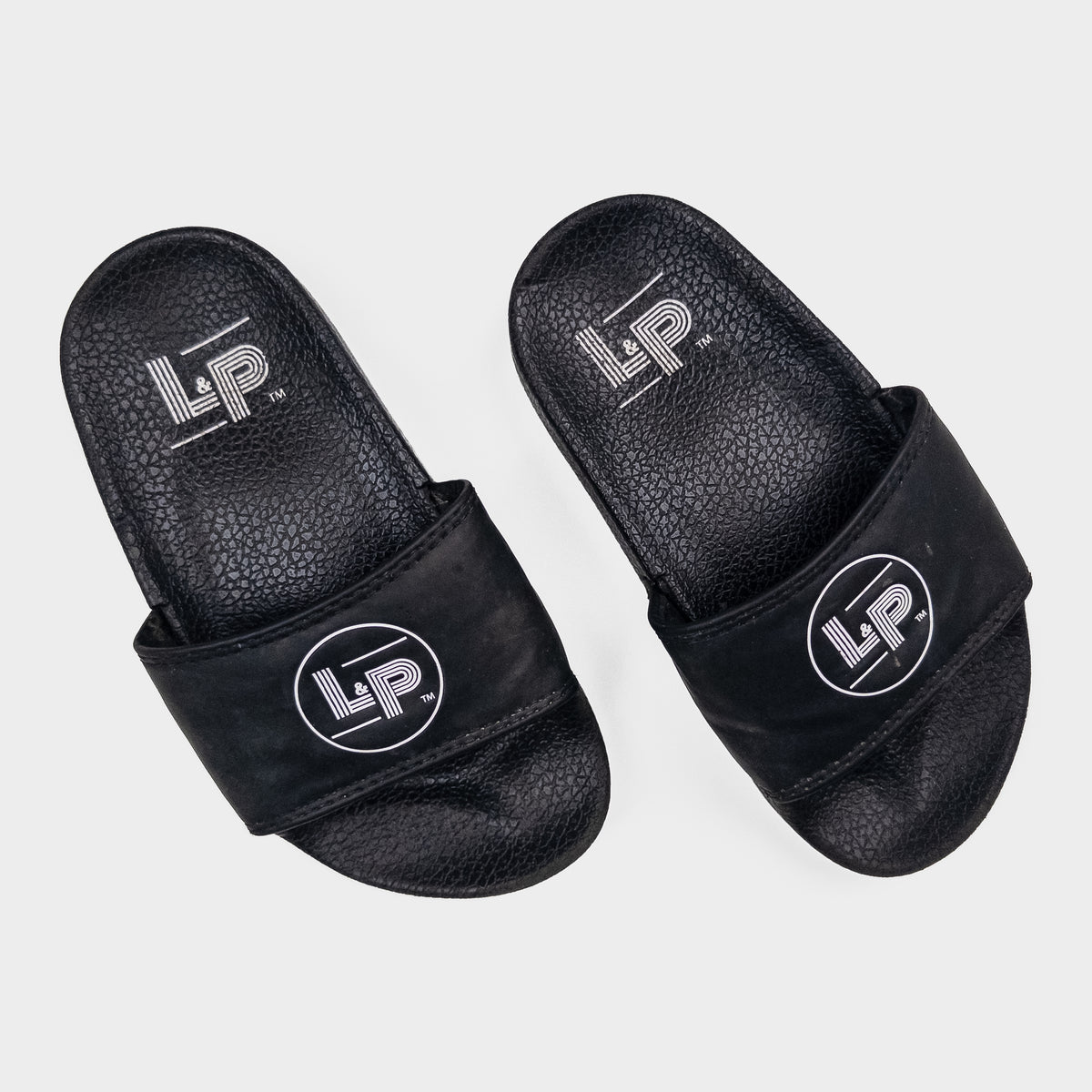LP Apparel - Sandales - Grandeur 10 (3 ans approx) *