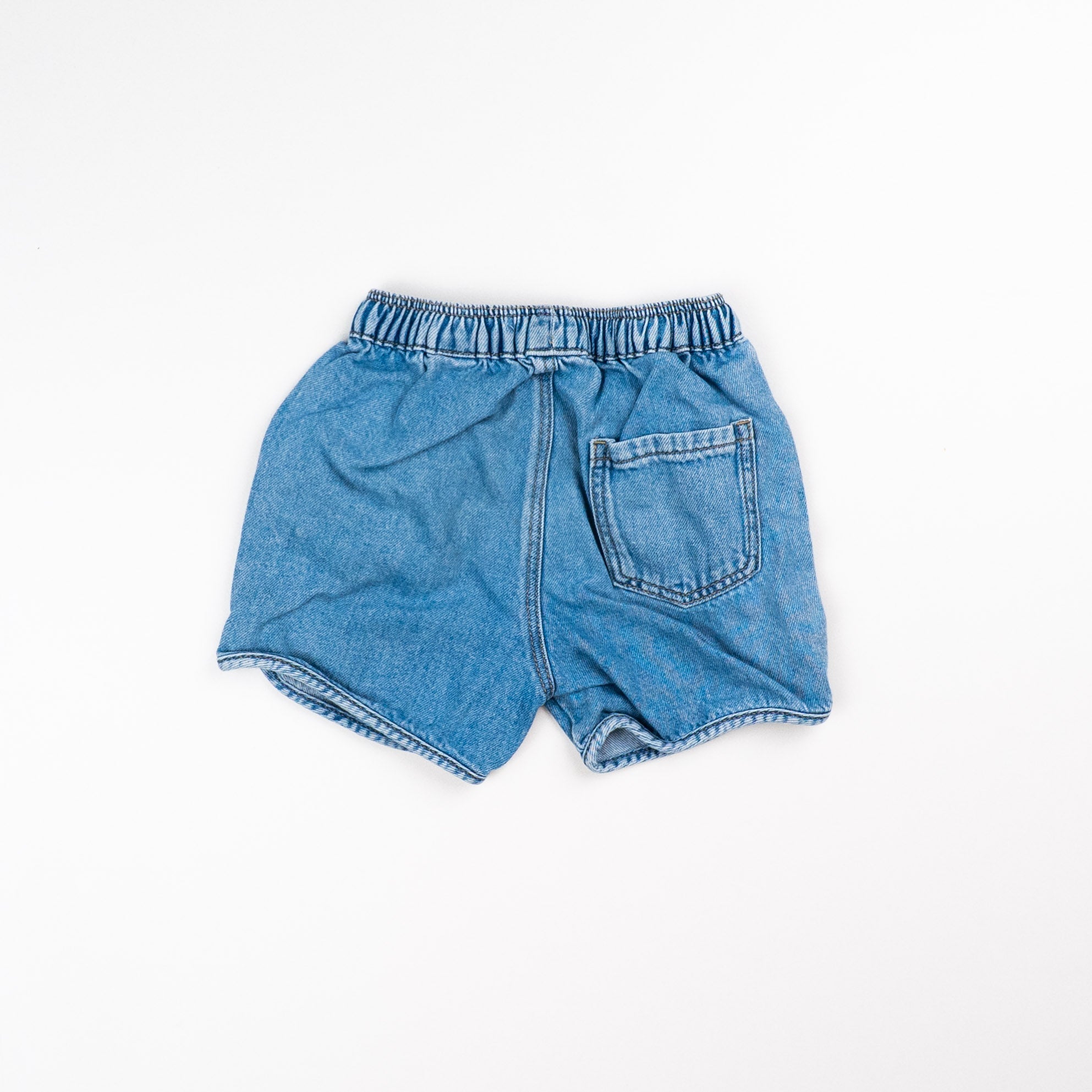 Zara - Short - 5 ans