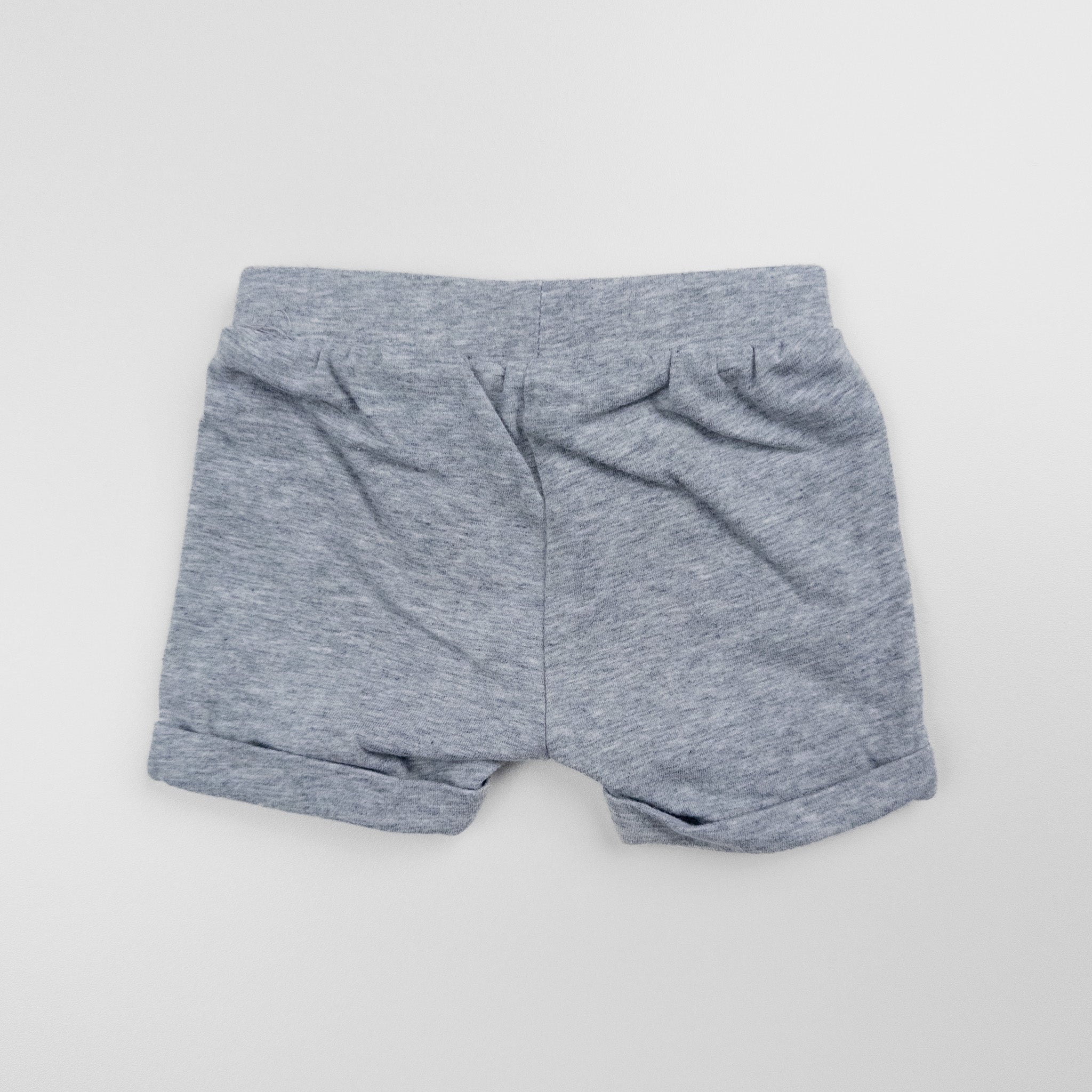 Firsts - Short - Nouveau-Né