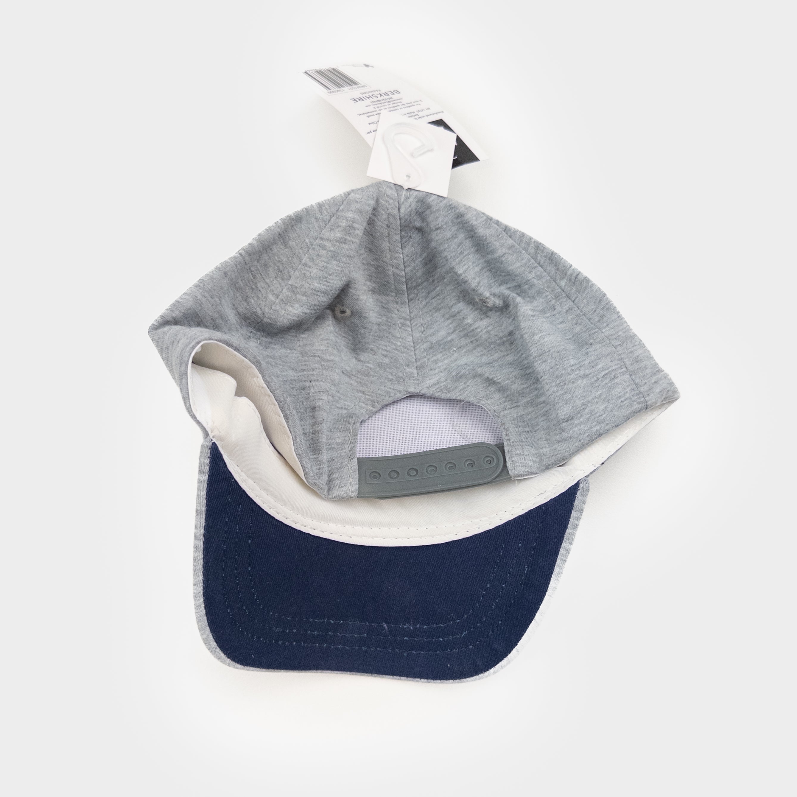 Disney - Casquette - One Size (1-4 ans approx) *neuf avec étiquette
