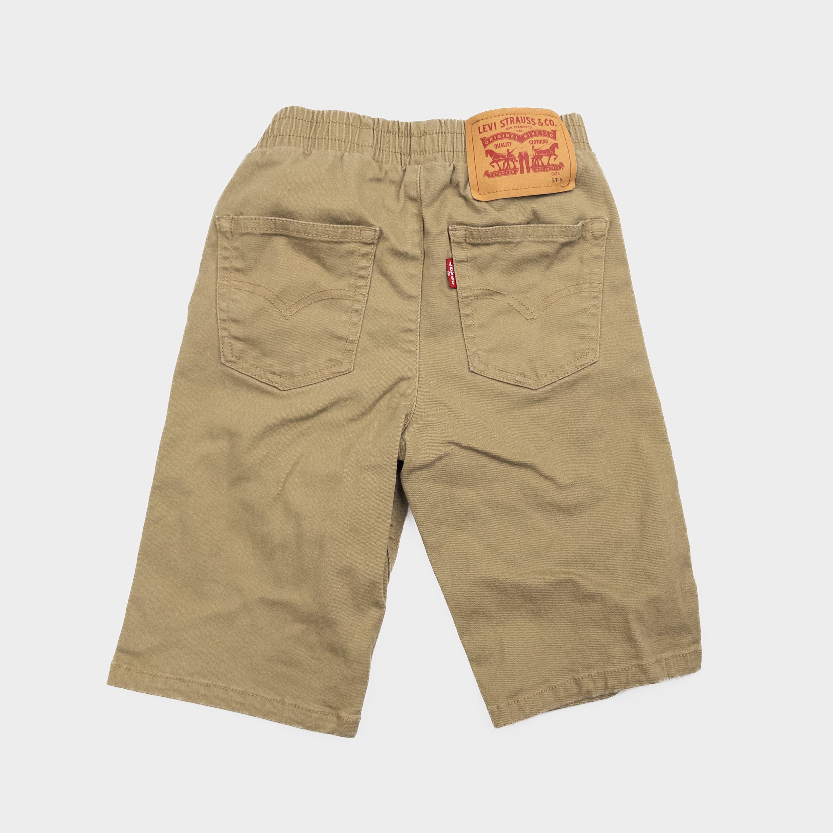 Levi's - Short beige coupe étroite - 6 ans
